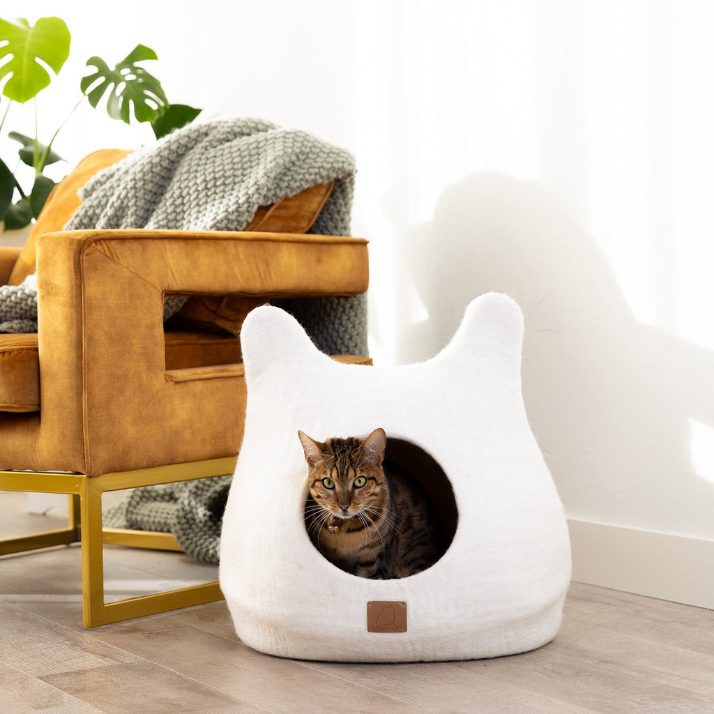 Snow White Wool Cat Cave