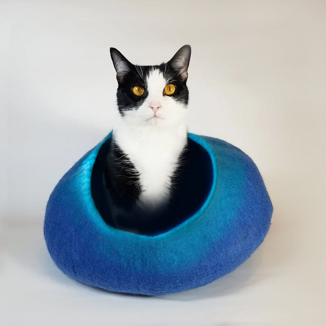 Cerulean Skies Organic Wool Cat Cave - Pet Bed Main Image